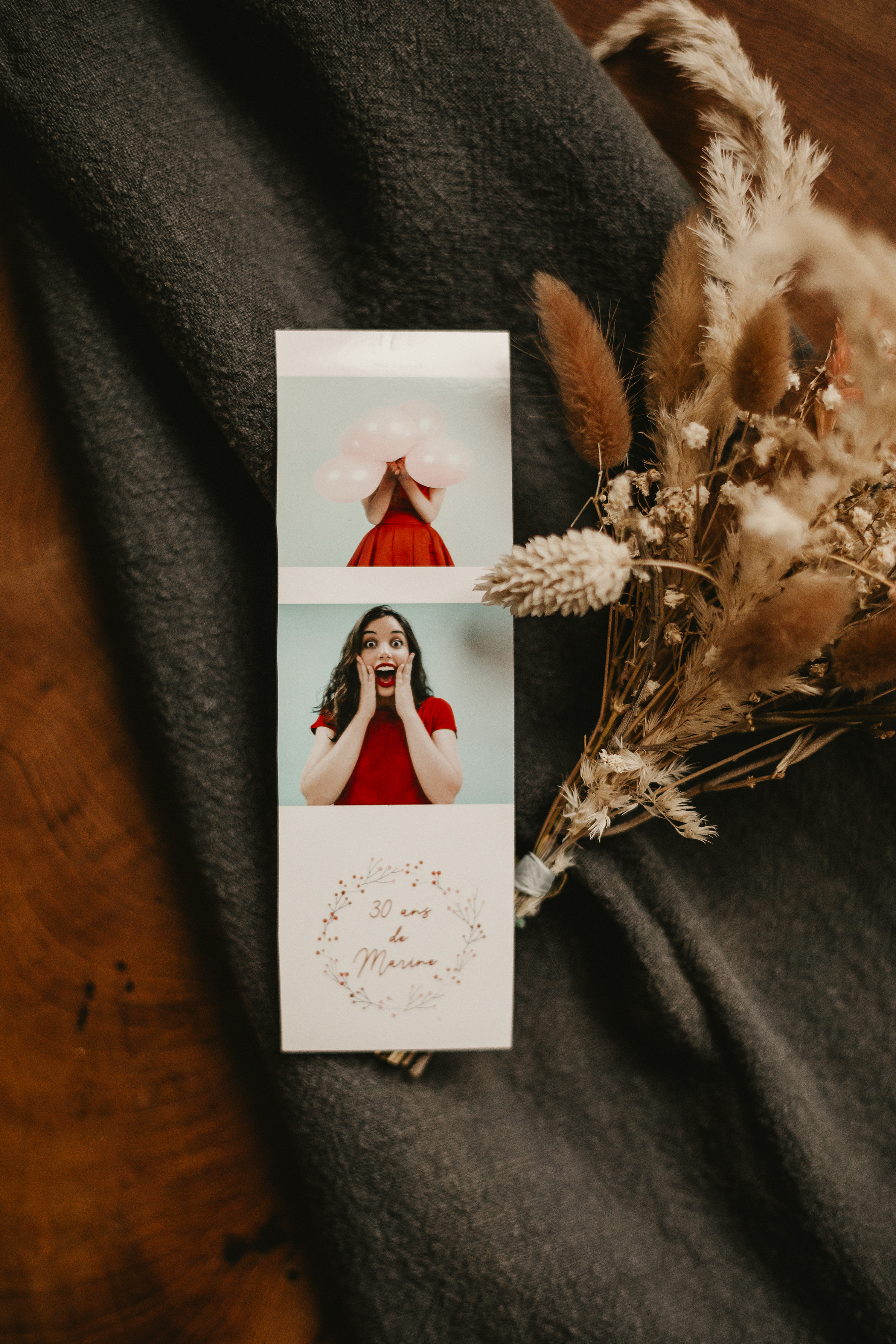 photobooth-borne-selfie-mariage-anniversaire-pro.jpg
